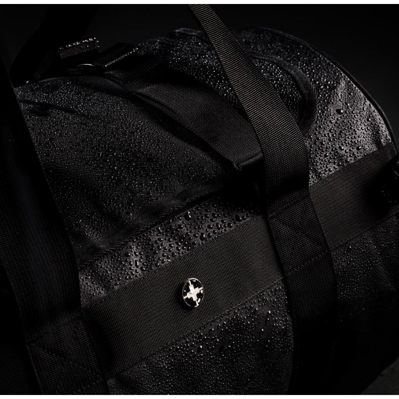Chytrá cestovní taška či batoh, 40 L, Swiss Peak, černá