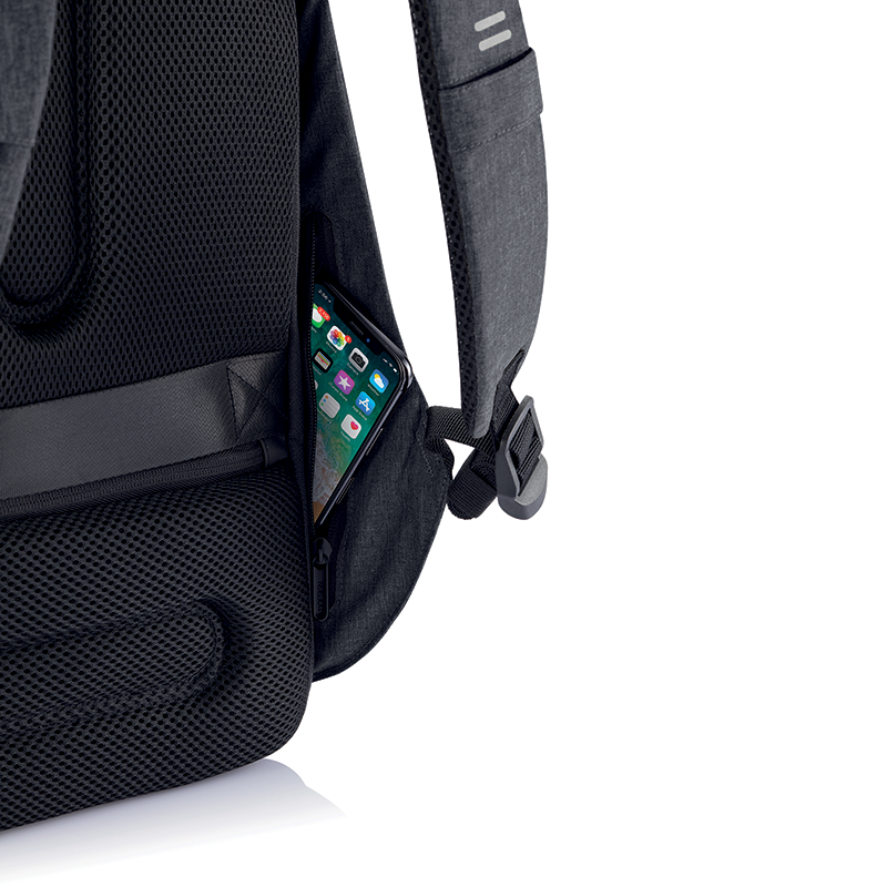 XD Design, Bezpečnostní batoh na notebook 15.6" Bobby Hero Regular, černý